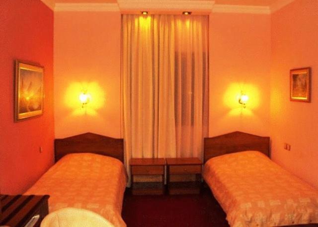 Astoria Hotel Traditional Komotini Værelse billede